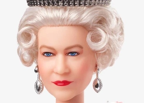 Направиха кукла Барби, вдъхновена от кралица Елизабет II